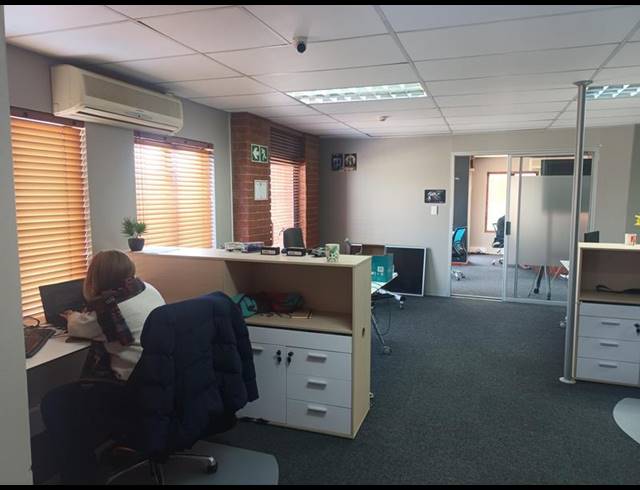 BUSINESS PROPERTY TO RENT IN ROUTE 21 BUSINESS PARK